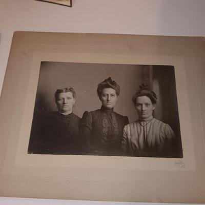 Antique Photographs -- Instant ancestors!