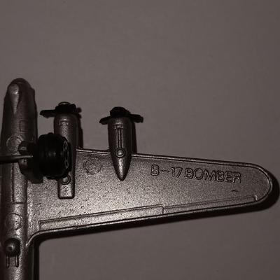Four vintage Metal toy Airplanes  - Tootsietoy
