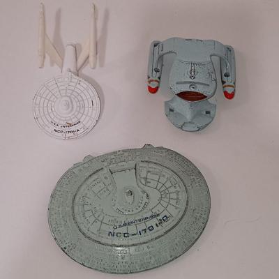 3 vintage metal Star Trek Starship Enterprise