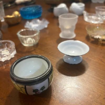 Lot of 24 Salts