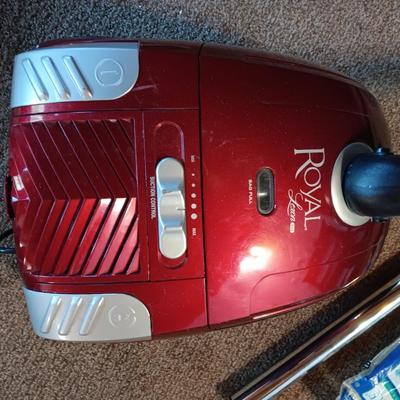 Royal Appliance Canister Vacuum cleaner with attachments and extra bags Works great!