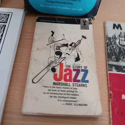 Books all on Music - The Gnarly Book signed by author ! JaZZ
