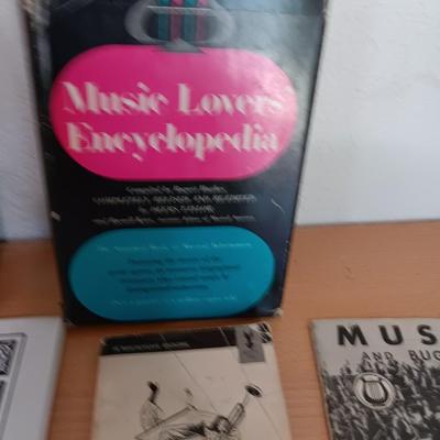 Books all on Music - The Gnarly Book signed by author ! JaZZ