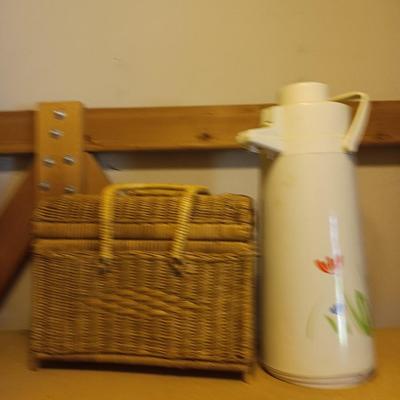 Wicker Picnic basket and drink dispenser