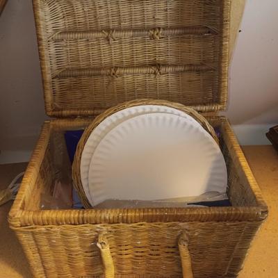 Wicker Picnic basket and drink dispenser