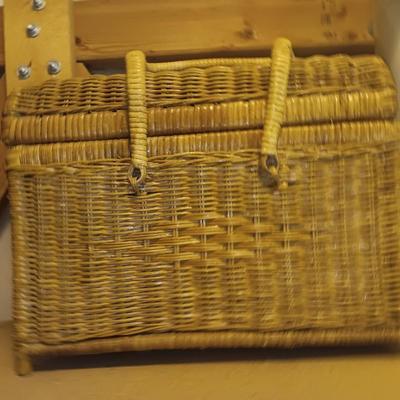 Wicker Picnic basket and drink dispenser