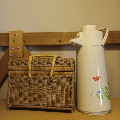 Wicker Picnic basket and drink dispenser