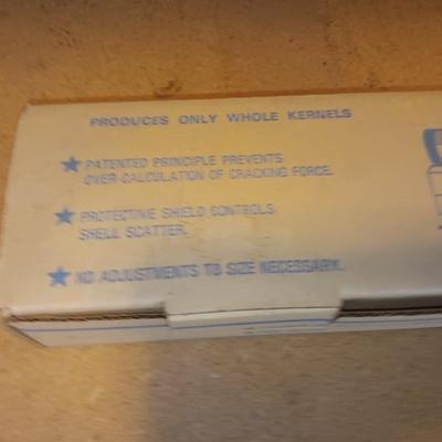 Texas Native Inertia Nutcracker - produces only whole kernnels