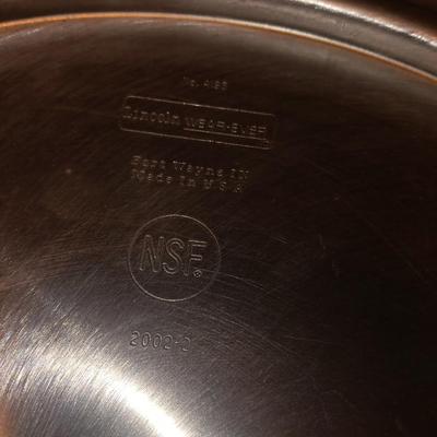 Wear-Ever No. 2667 Aluminum pot with lid