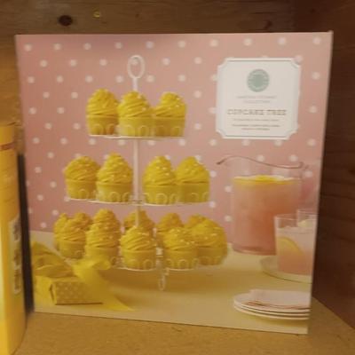 Martha Stewart Cupcake tree