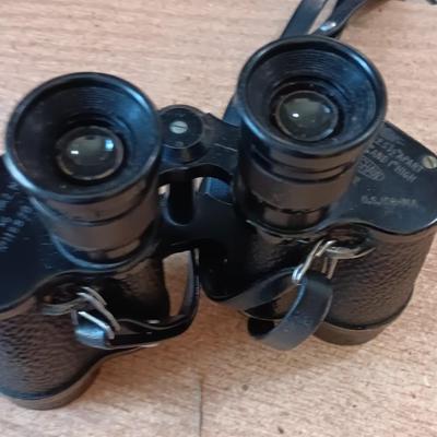 A Pair of WWII Military issued field Binoculars BY KERSHAW. DATED 1942