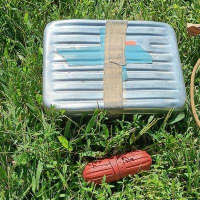 Camp trailer Metal frame Pack with Drinking bottle and more