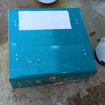 Vintage benzo-Matic propane camp cook stove with lantern