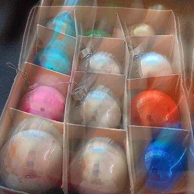 Shiny Brite Christmas ornament glass bulbs Vintage Christmas