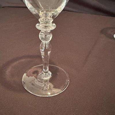 Etched Crystal Wine Glasses (LR-KL)