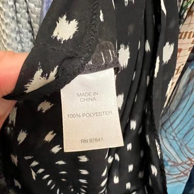 US Sherpa, Pure Silk & More Scarves Plus Belts (PC2-RG)