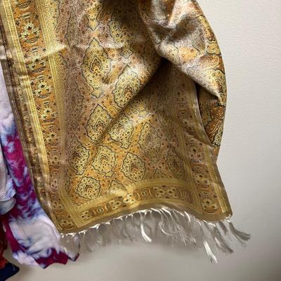 US Sherpa, Pure Silk & More Scarves Plus Belts (PC2-RG)