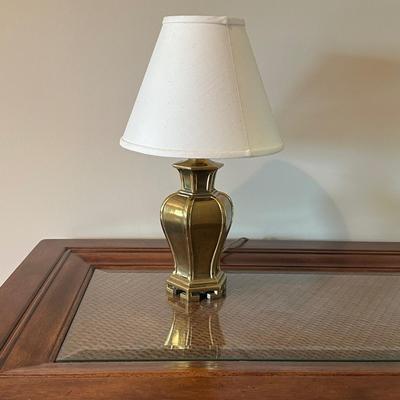 Large and Small Brass Lamps (LR-KL)
