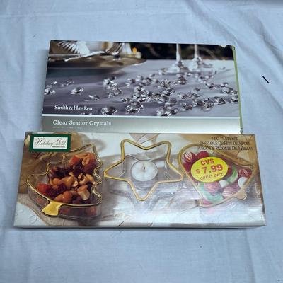 Lenox Plates & Christmas Table Ware (S-MG)