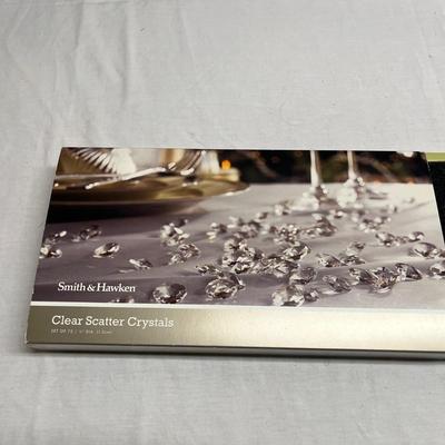 Lenox Plates & Christmas Table Ware (S-MG)