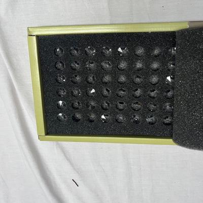 Lenox Plates & Christmas Table Ware (S-MG)