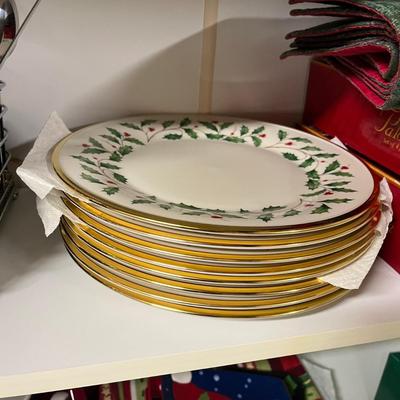 Lenox Plates & Christmas Table Ware (S-MG)
