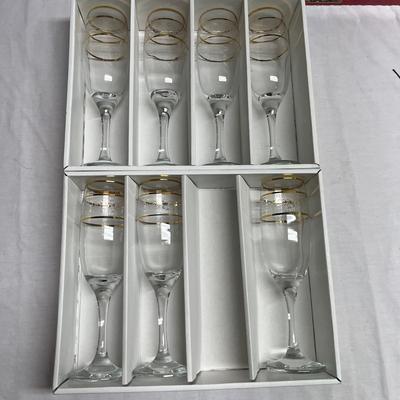 Lenox Plates & Christmas Table Ware (S-MG)