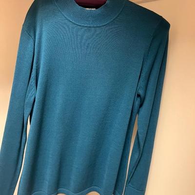 Medium Size Sweaters - J Jill, Appleseedâ€™s & More (PC2-RG)