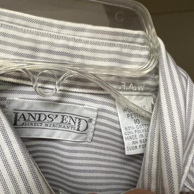 Chicoâ€™s, Lands End, Liz Claiborne & More Size Medium Tops (PC2-RG)