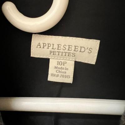 Chicoâ€™s, Lands End, Liz Claiborne & More Size Medium Tops (PC2-RG)