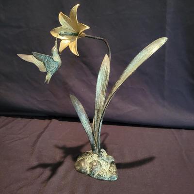 Metal Floral and Hummingbird Statue (LR-DW)
