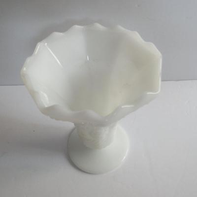 Vintage Milk Glass Vase With Grapes Pattern