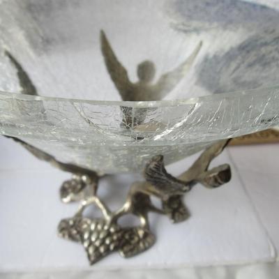 Unusual Crackle Glass Bowl in Metal Holder With Three Angels