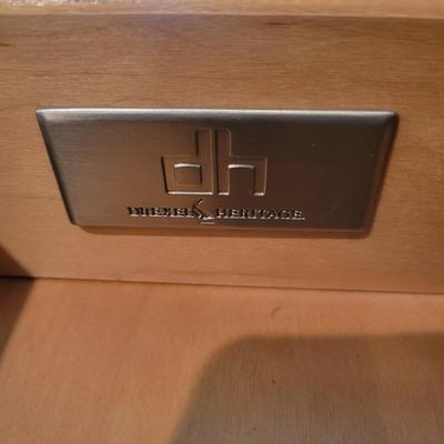 Drexel Side Table (LR-DW)