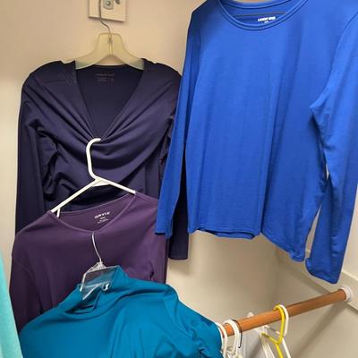 Orvis, Lands End & More Fleeces, Teeâ€™s Plus More- Size M, S, L (PC2-RG)