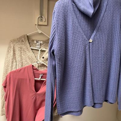 Orvis, Lands End & More Fleeces, Teeâ€™s Plus More- Size M, S, L (PC2-RG)