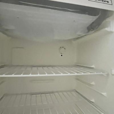 Kenmore Mini Refrigerator & Magic Chef Microwave (S-MG)