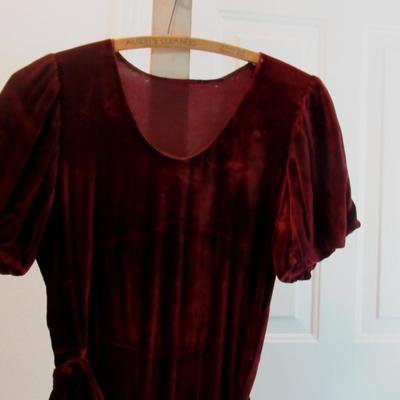Lot 51: Vintage Maroon Velvet Dress With Rhinestone Belt Buckle In Belt