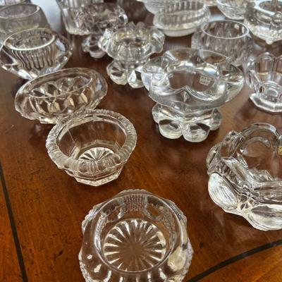 Lot of 31 Larger Salts
