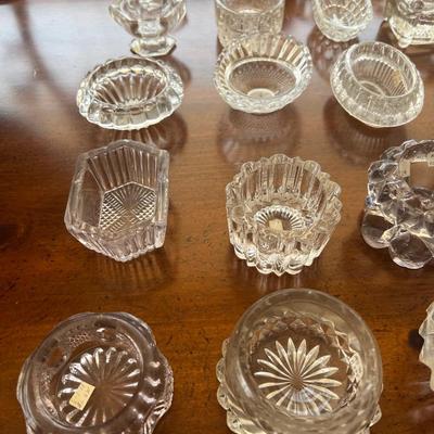Lot of 31 Larger Salts