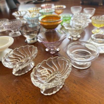 Lot of 26 Salts