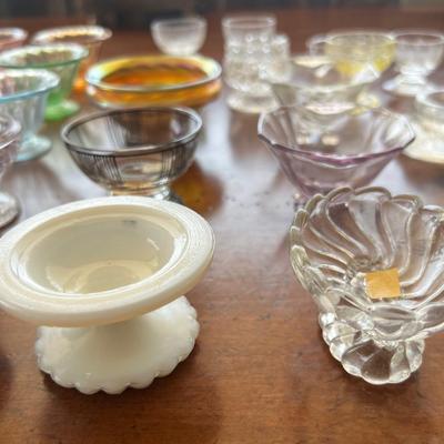 Lot of 26 Salts