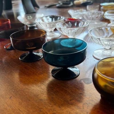 Lot of 26 Salts