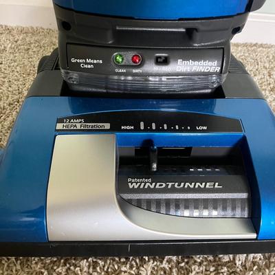 Hoover Upright Vacuum With Hepa Filtration (B1-MG)