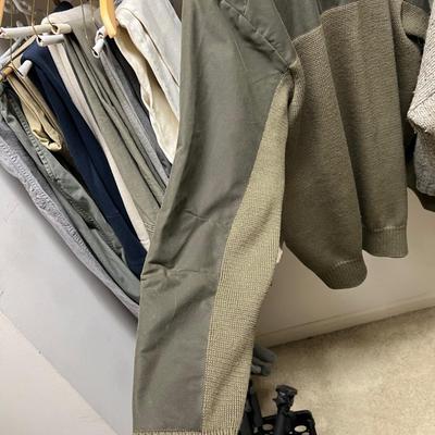 Filson, Patagonia & More Menâ€™s Outerwear Plus Sweaters Size L (PC1-RG)