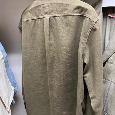 Filson, Patagonia & More Menâ€™s Outerwear Plus Sweaters Size L (PC1-RG)