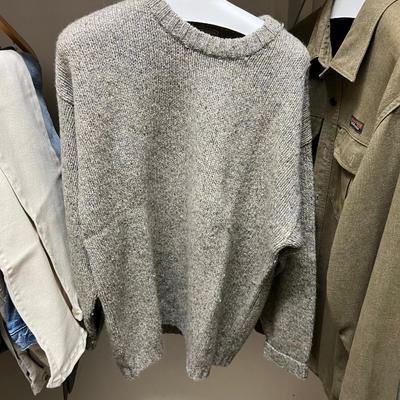 Filson, Patagonia & More Menâ€™s Outerwear Plus Sweaters Size L (PC1-RG)