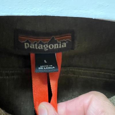 Filson, Patagonia & More Menâ€™s Outerwear Plus Sweaters Size L (PC1-RG)