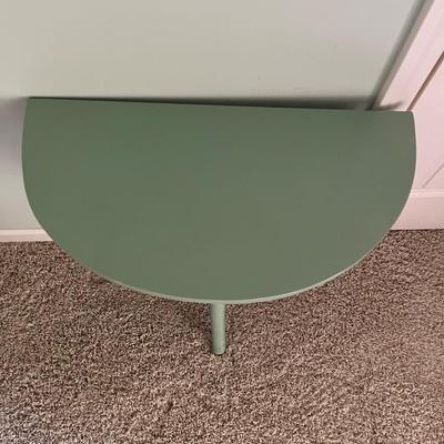 Half Round Table & Suitcase Stand (B1-MG)