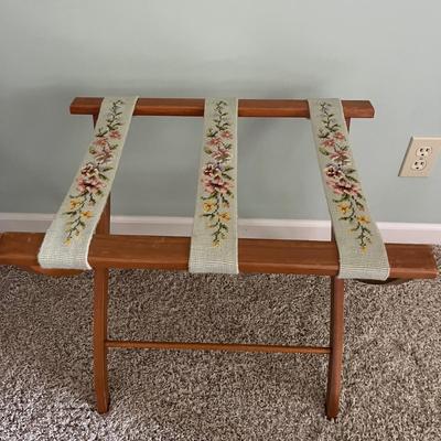 Half Round Table & Suitcase Stand (B1-MG)